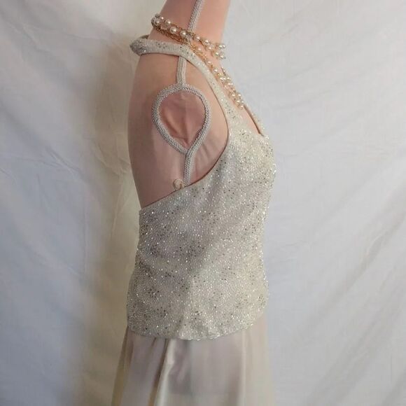 Fleur de lis VTG Ivory Beaded 2 Piece Halter Wedding Dress NWT *Fits Like Med - Picture 10 of 17